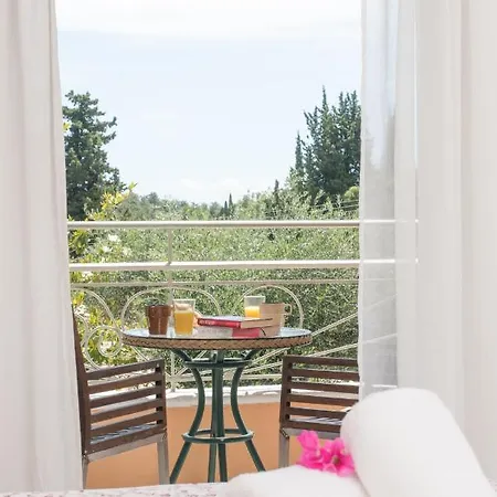 Averto Corfu 3*