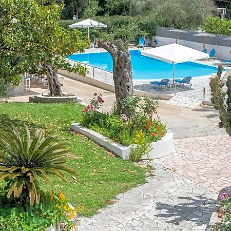 Averto Corfu 3* Δασιά