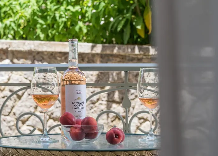Averto Corfu Lägenhetshotell 3*