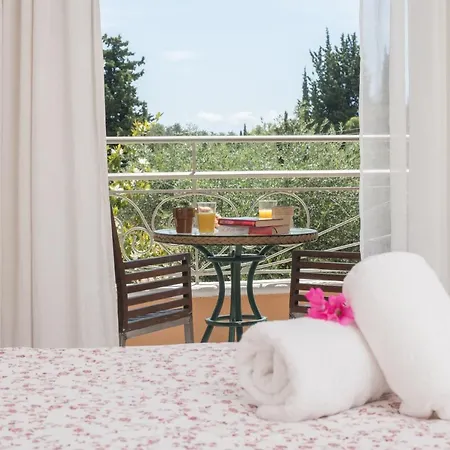 Averto Corfu 3* Dassiá