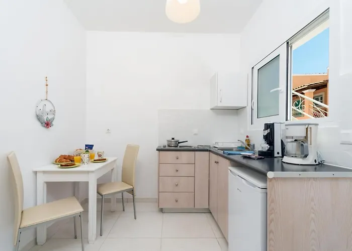 Averto Corfu Apart-hotel 3*